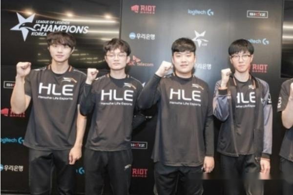 尤其对于志 尤其对于志